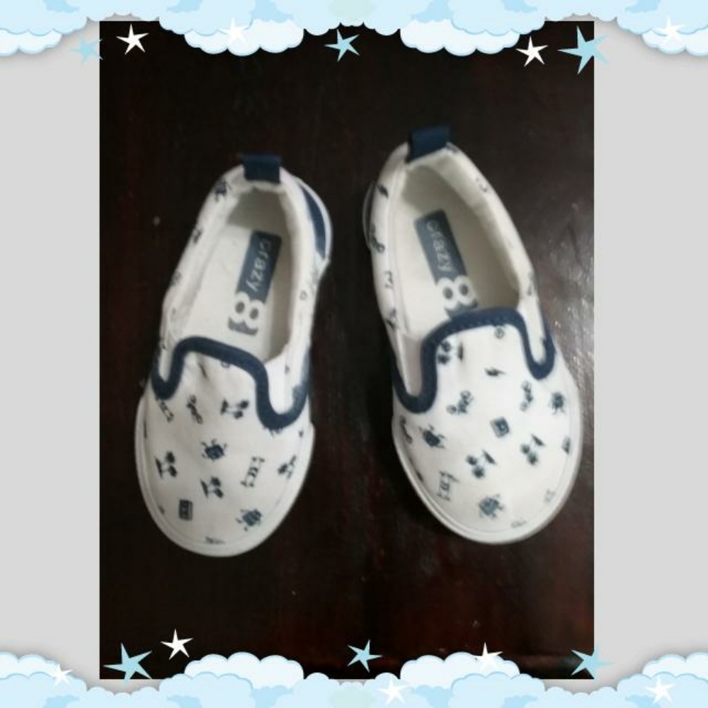 CRAZY 8 CANVAS  SHOES